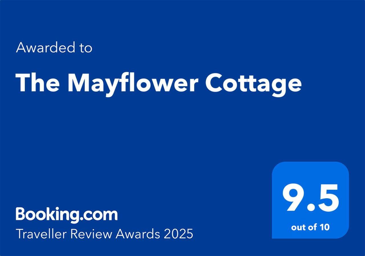 The Mayflower Cottage Te Anau Exterior photo